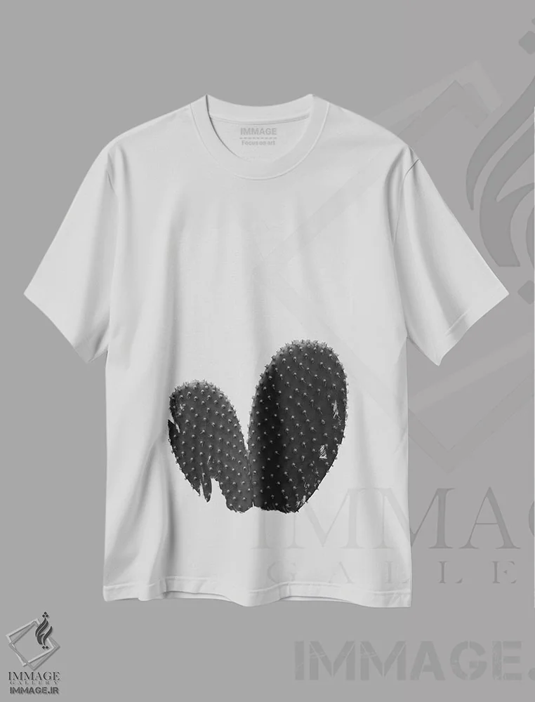 تیشرت سفید طرح دار کاکتوس قلبی سیاه و سفید، دکور بوهمی اثر اورارا استودیو | فروشگاه ایماژ
