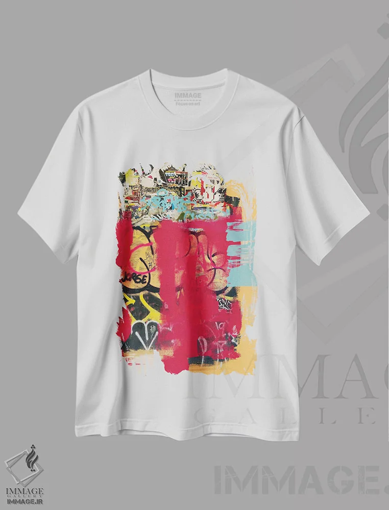 تیشرت سفید طرح دار "جهت جدید" اثر ایرنا اورلوف | immage.ir