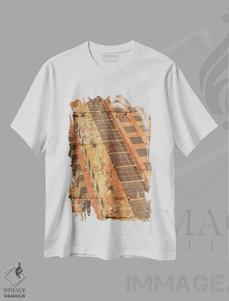 تیشرت سفید طرح دار ساختمان بلند اول، تزئینی اثر ایرنا اورلوف | immage.ir