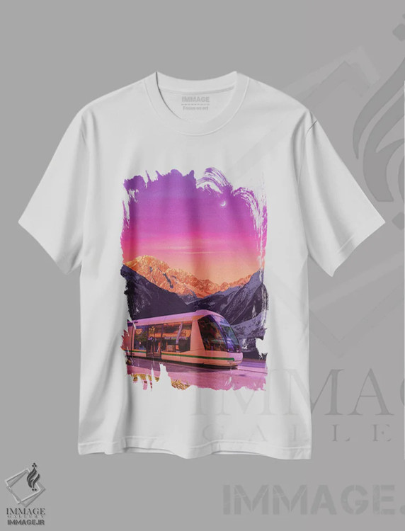 تیشرت سفید طرح دار مترویوِیو، عکاسی ترکیبی اثر دانر اوروزکو | immage.ir