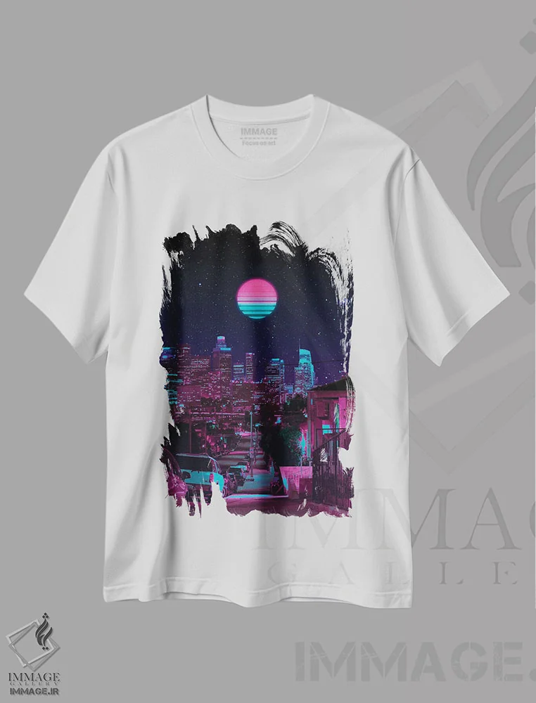 تیشرت سفید طرح دار شب بخارگونه، عکاسی ترکیبی اثر دانر اوروزکو | immage.ir