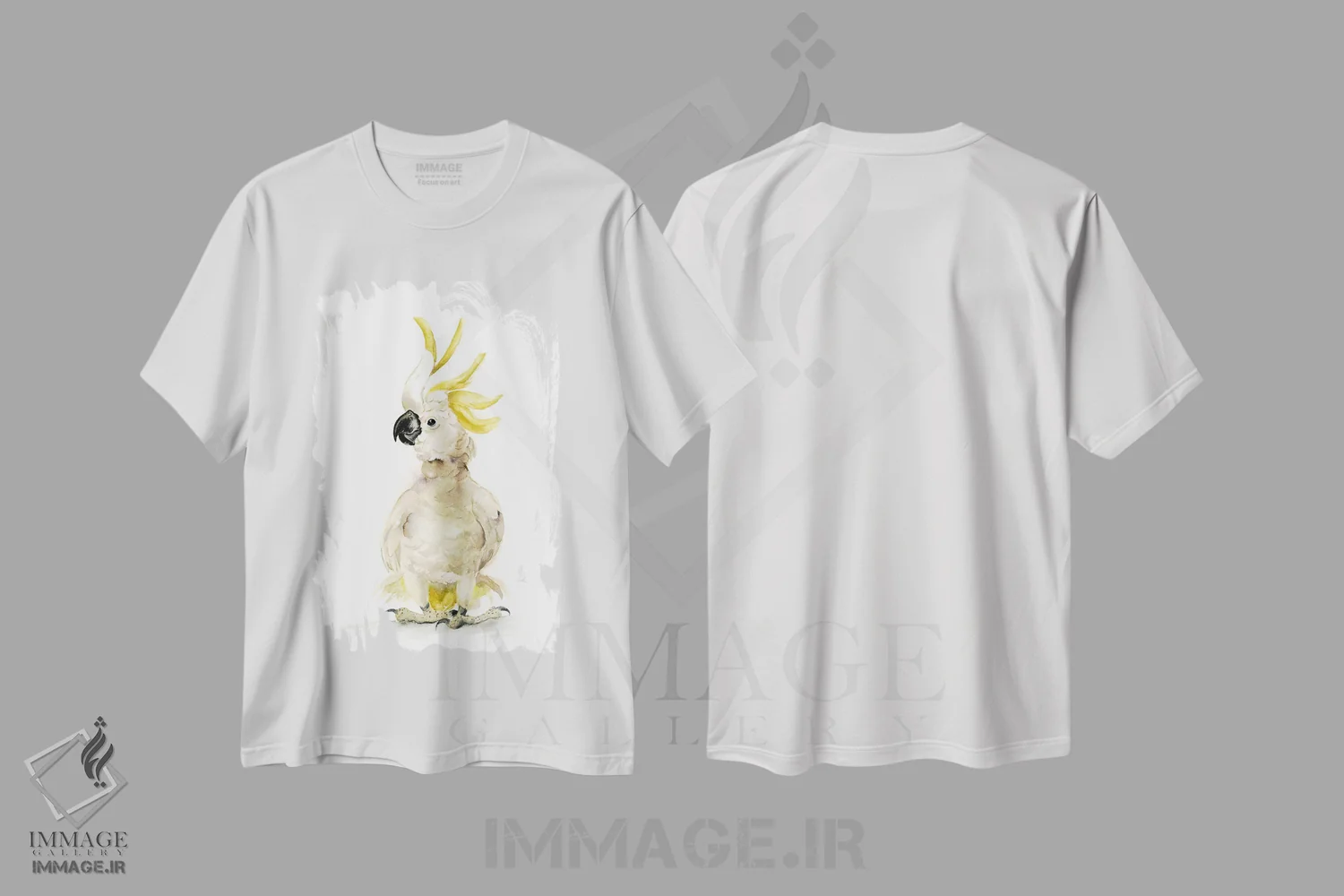 تیشرت سفید طرح دار کاکاتو، دکور معاصر اثر الگا چفرانوف | immage.ir