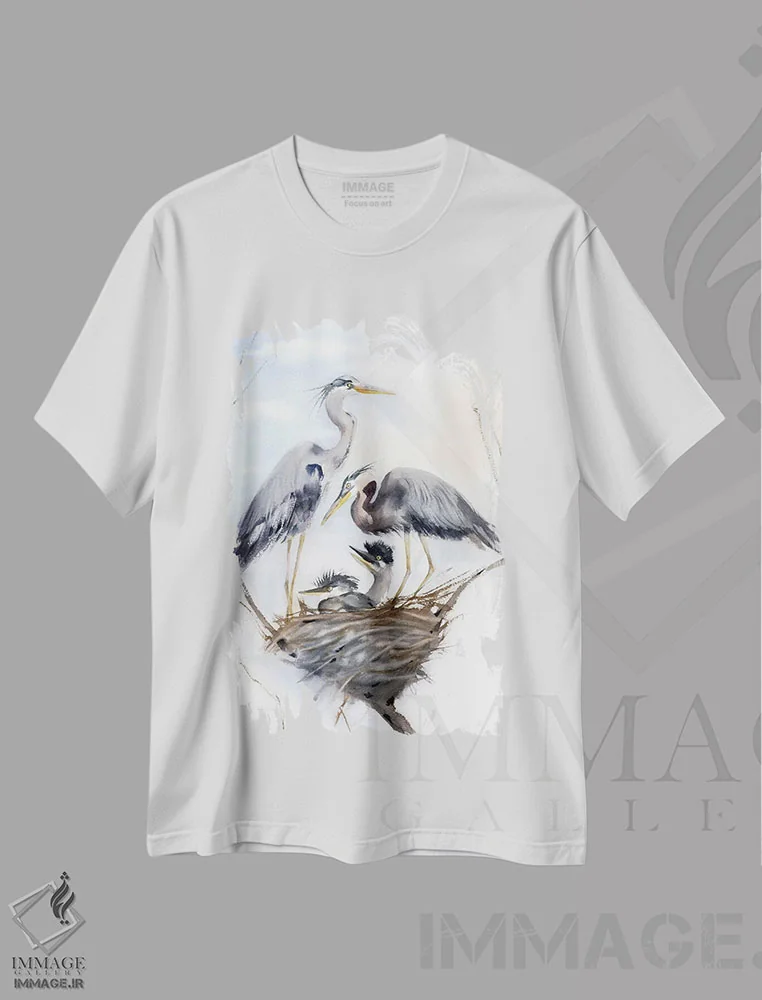 تیشرت سفید طرح دار خانواده مرغ آبکنار ۱، مدیوم اثر الگا چفرانوف | فروشگاه ایماژ