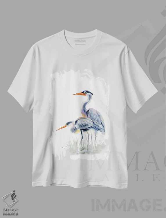 تیشرت سفید طرح دار مرغ آبکنار ها، دکور معاصر اثر الگا چفرانوف | immage.ir