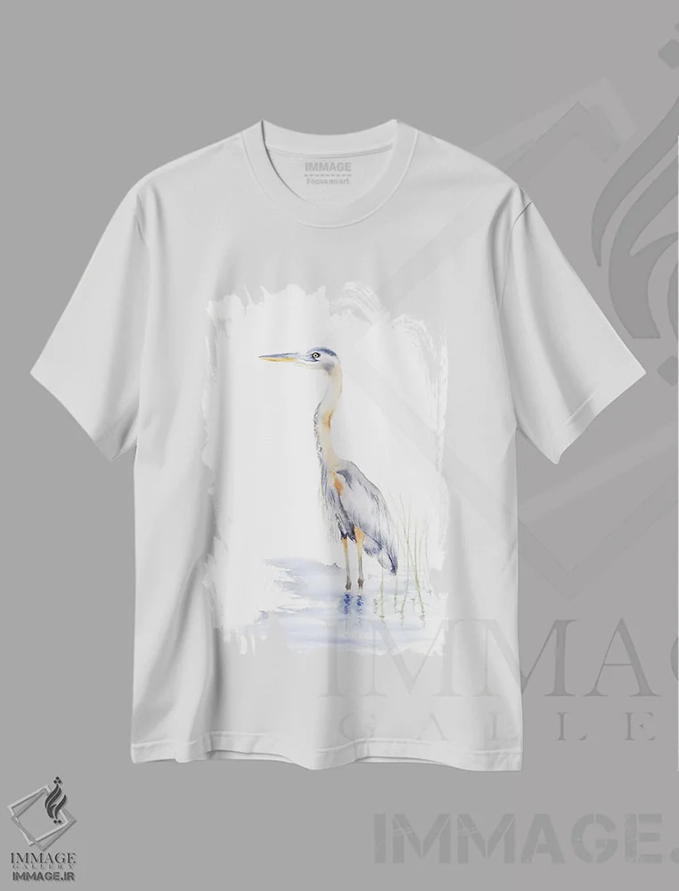 تیشرت سفید طرح دار مرغ آبکنار، دکور معاصر اثر الگا چفرانوف | immage.ir
