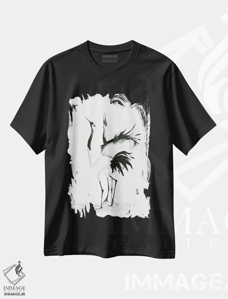 تیشرت مشکی طرح دار لک لک ها ۲، دکور آسیایی اثر الگا چفرانوف | فروشگاه ایماژ