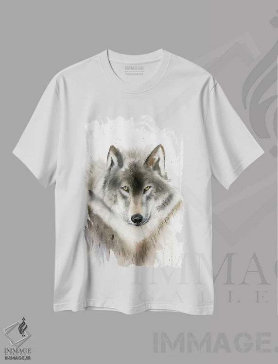 تیشرت سفید طرح دار گرگ ها ۱، دکور کلبه و لژ اثر الگا چفرانوف | فروشگاه ایماژ