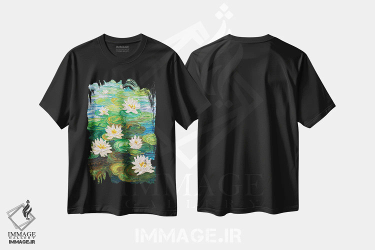 تیشرت مشکی طرح دار نیلوفرهای آبی سفید، هنر فاخر معاصر اثر الگا تکاچیک | immage.ir