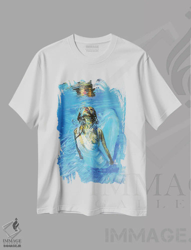 تیشرت سفید طرح دار شیرجه در اقیانوس IV، هنر فاخر معاصر اثر مارکو اورتولان | فروشگاه ایماژ