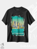 تیشرت مشکی طرح دار پوستر سفر پیتسبرگ پنسیلوانیا، تزئینی اثر اولا هوپ تراول پوسترز | فروشگاه ایماژ