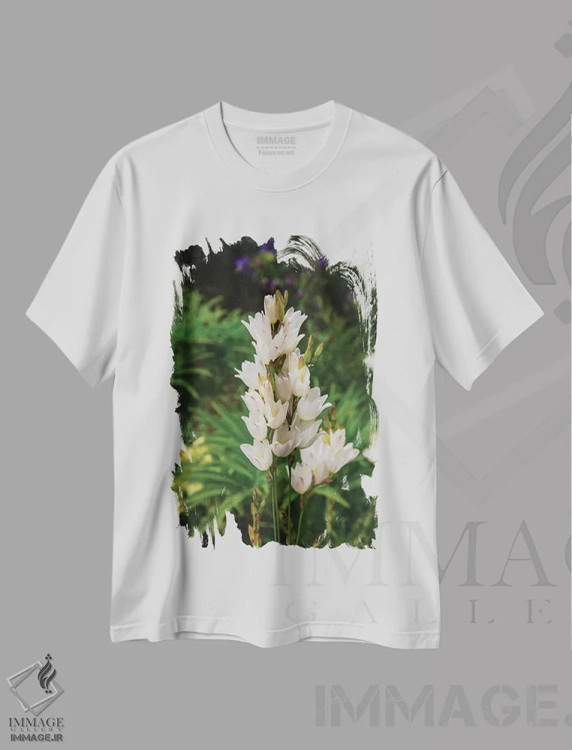تیشرت سفید طرح دار گل پسکفلور از خانواده گل سرخس ها، مدیوم اثر مالوری اوستروویتز | فروشگاه ایماژ