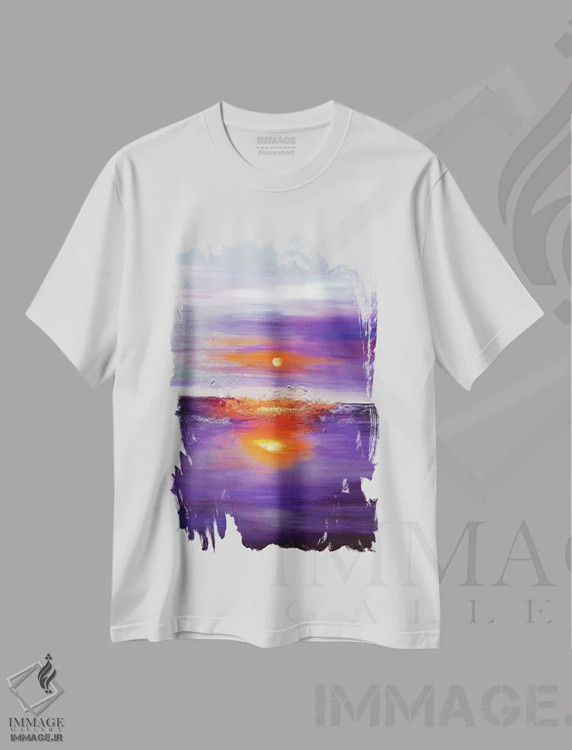 تیشرت سفید طرح دار غروب بنفش، دکور معاصر اثر اوسنات تزدک | فروشگاه ایماژ