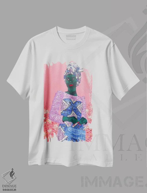 تیشرت سفید طرح دار رمزآلودگی، دکور آفریقایی اثر اولووافمی افولابی | فروشگاه ایماژ
