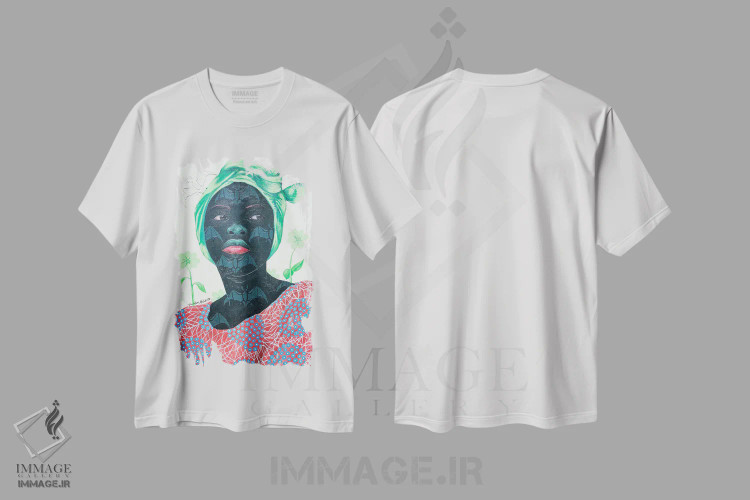 تیشرت سفید طرح دار کدیجات در زمان تفکر ۲، دکور آفریقایی اثر اولووافمی افولابی | immage.ir