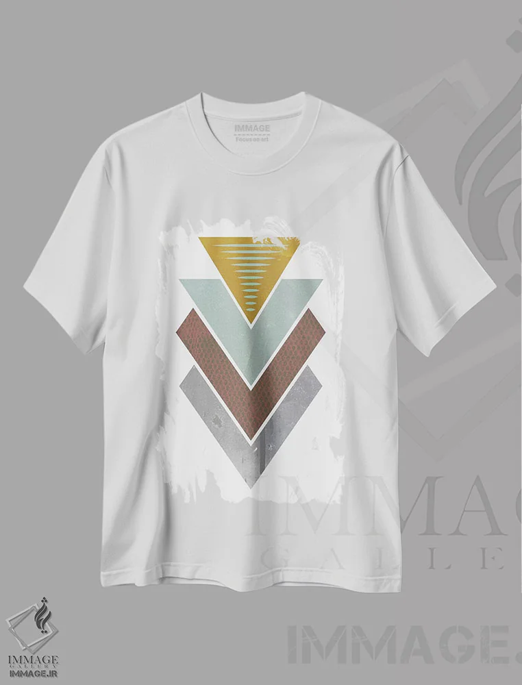 تیشرت سفید طرح دار "مثلث های گرنج"، آبستره اثر فلت اول | immage.ir