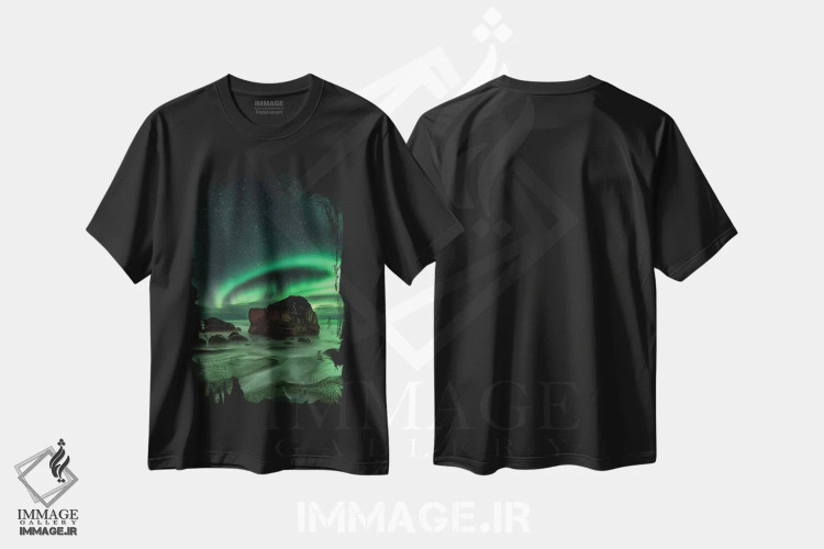 تیشرت مشکی طرح دار "شفق قطبی از ساحل اوتاکلیو، نوردلند، نروژ"، مدیوم اثر اجیت منون | immage.ir