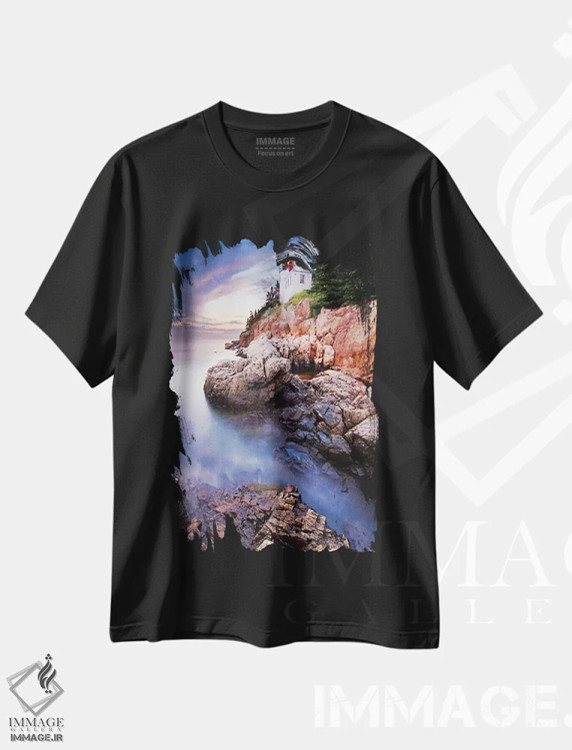 تیشرت مشکی طرح دار غروب در فانوس دریایی باس هاربر، مدیوم اثر میرچه کوستینا | فروشگاه ایماژ