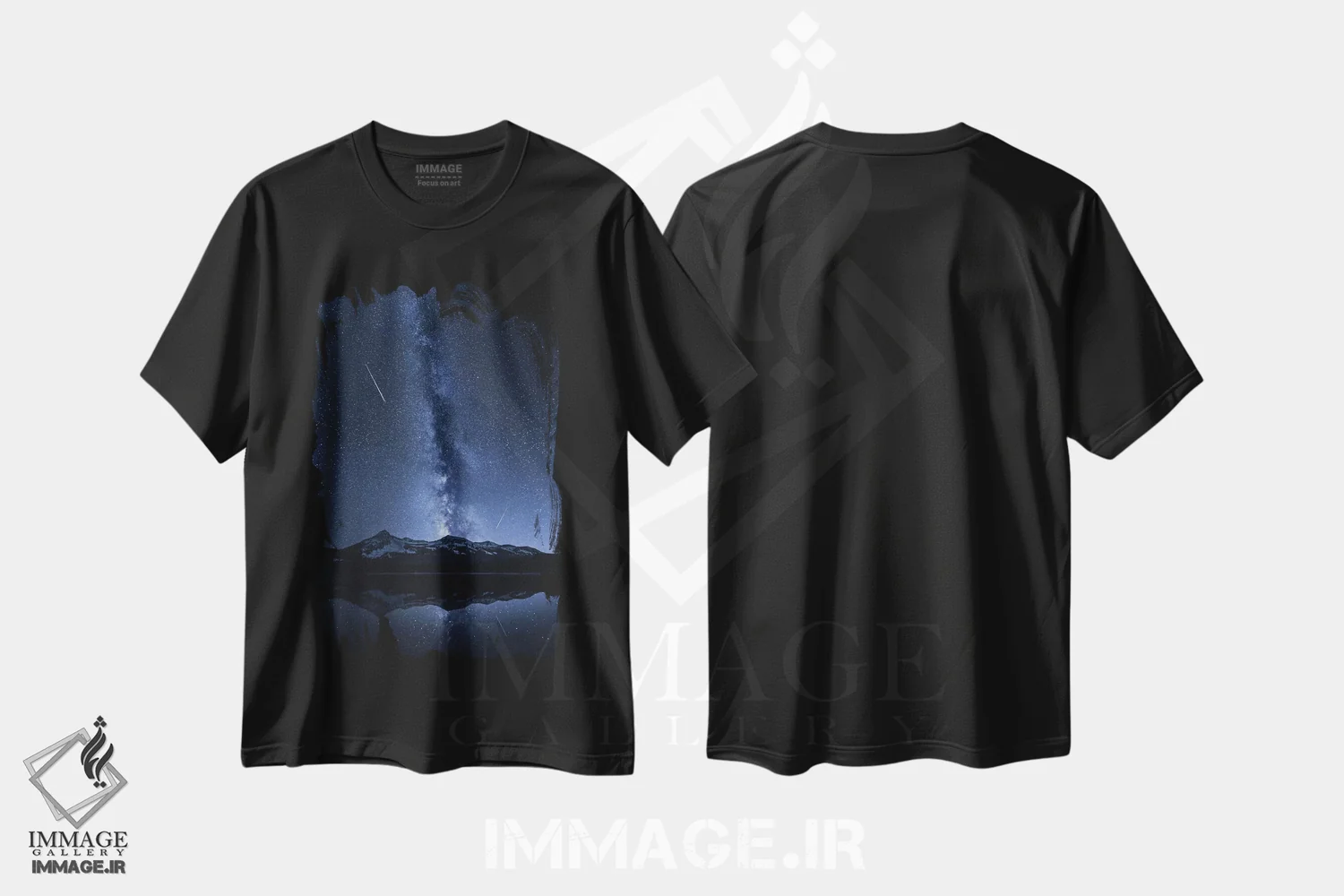 تیشرت مشکی طرح دار بازتاب کهکشان، مدیوم اثر توبی هریمان | فروشگاه ایماژ