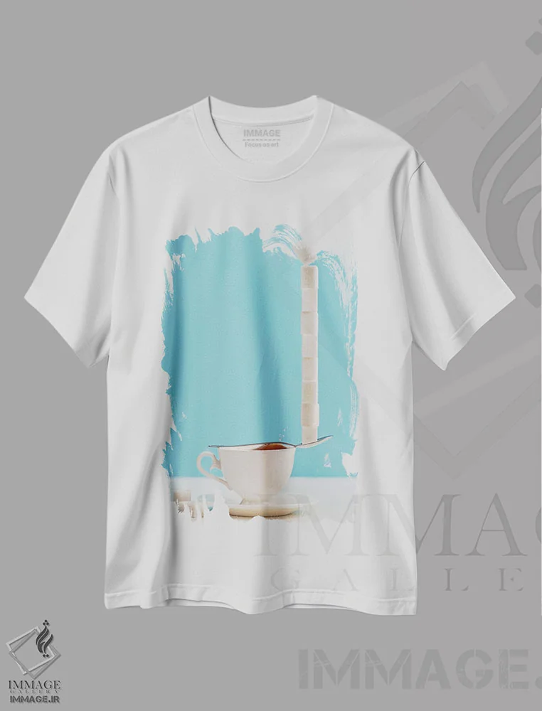 تیشرت سفید طرح دار علاقه مند به شیرینی، تزئینی اثر دینا بلنکو | immage.ir
