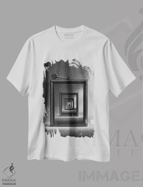 تیشرت سفید طرح دار زندانی شده اثر ویکتوریا ایوانوا | فروشگاه ایماژ