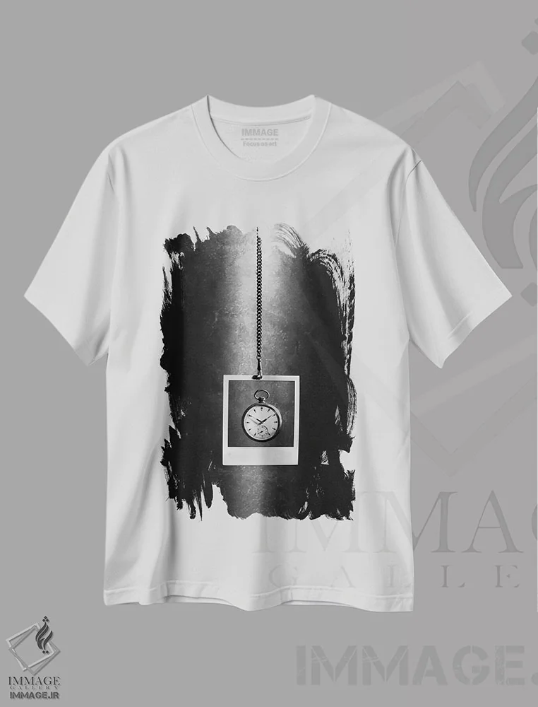 تیشرت سفید طرح دار توهم زمان، عکاسی سیاه و سفید اثر ویکتوریا ایوانوا | فروشگاه ایماژ