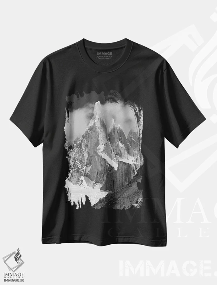 تیشرت مشکی طرح دار سررو تور، عکاسی سیاه و سفید اثر اکتاویان رادو توپای | فروشگاه ایماژ