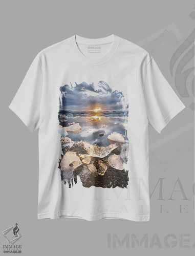 تیشرت سفید طرح دار انتقال، مدیوم اثر کارستن وروبل | فروشگاه ایماژ