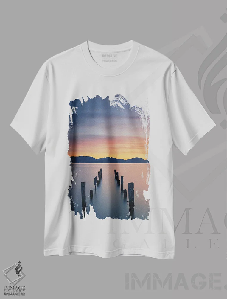 تیشرت سفید طرح دار طلوع آفتاب روی دریاچه، مدیوم اثر سایمون رول | فروشگاه ایماژ
