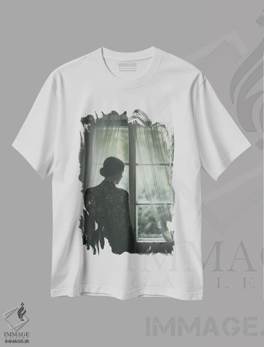 تیشرت سفید طرح دار اُ، دکوراسیون جایگزین اثر ماگدالنا روسوکا | فروشگاه ایماژ