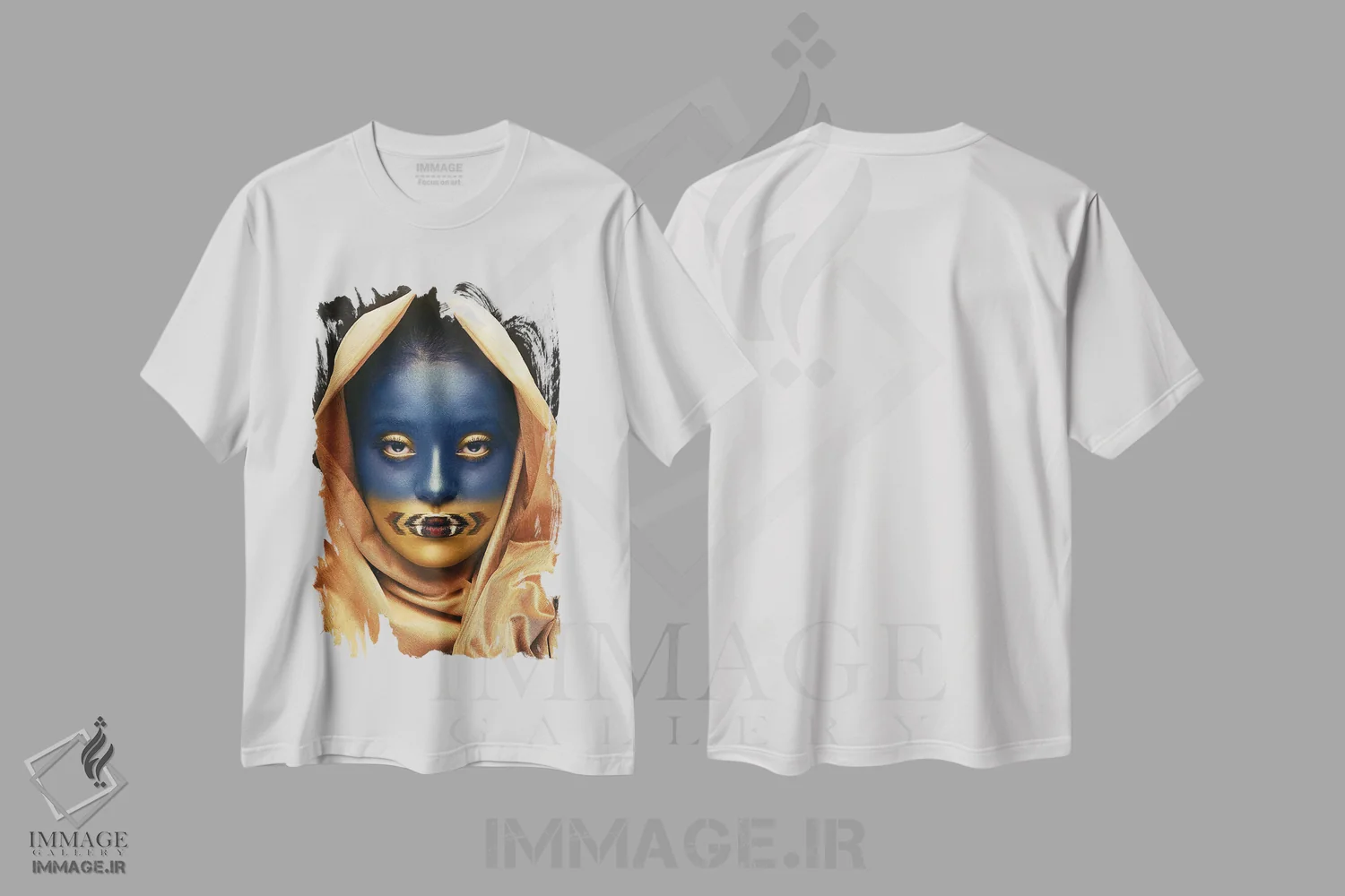 تیشرت سفید طرح دار دختر آبی طلایی، مدیوم اثر دبارقیا موکرجی | فروشگاه ایماژ