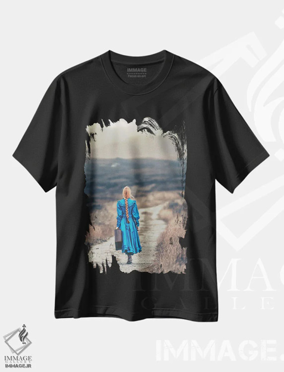 تیشرت مشکی طرح دار راه خانه، مدیوم اثر ماگدالنا روسوکا | immage.ir