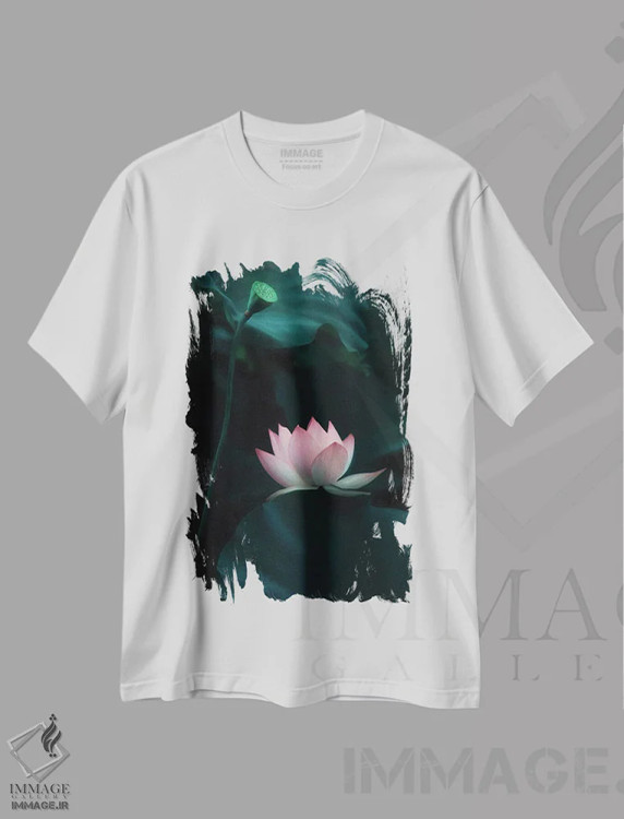 تیشرت سفید طرح دار گل نیلوفر آبی، مدیوم اثر کترین دبلیو. | immage.ir