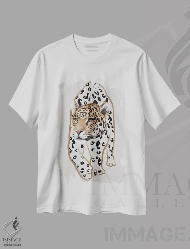 تیشرت سفید طرح دار لئوپاردو ۱، دکور معاصر اثر گابریلا روبرگ | فروشگاه ایماژ