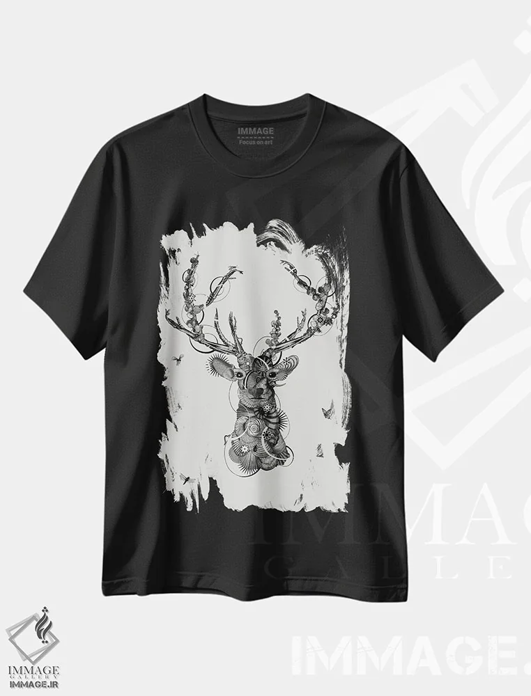 تیشرت مشکی طرح دار سر آهو، دکوراسیون جایگزین اثر جکو پوتکر | immage.ir