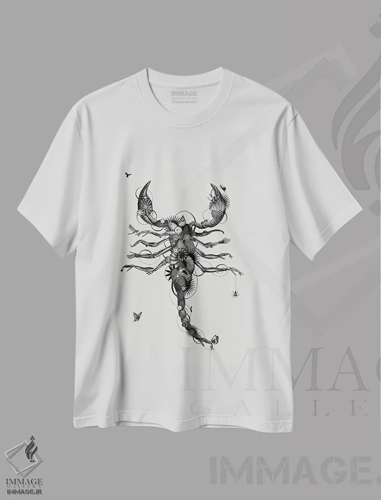 تیشرت سفید طرح دار عقرب، دکوراسیون جایگزین اثر جکو پوتکر | فروشگاه ایماژ