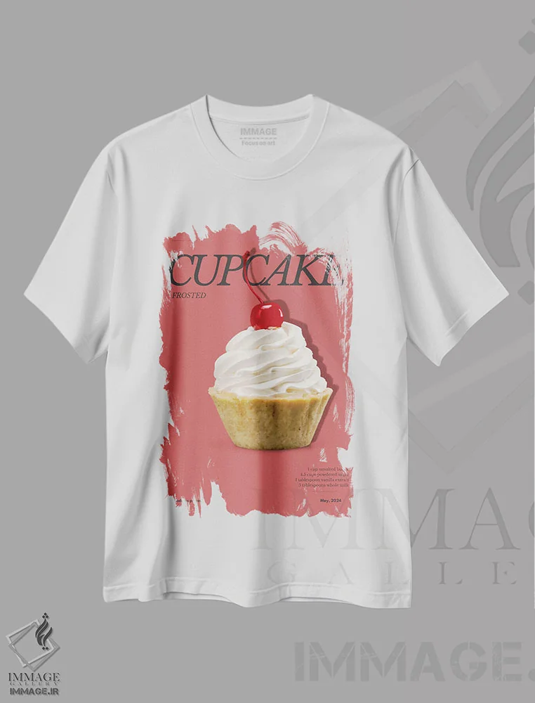 تیشرت سفید طرح دار خوراکی کاپ کیک، هنر فاخر معاصر اثر جولیا رامایرو | فروشگاه ایماژ