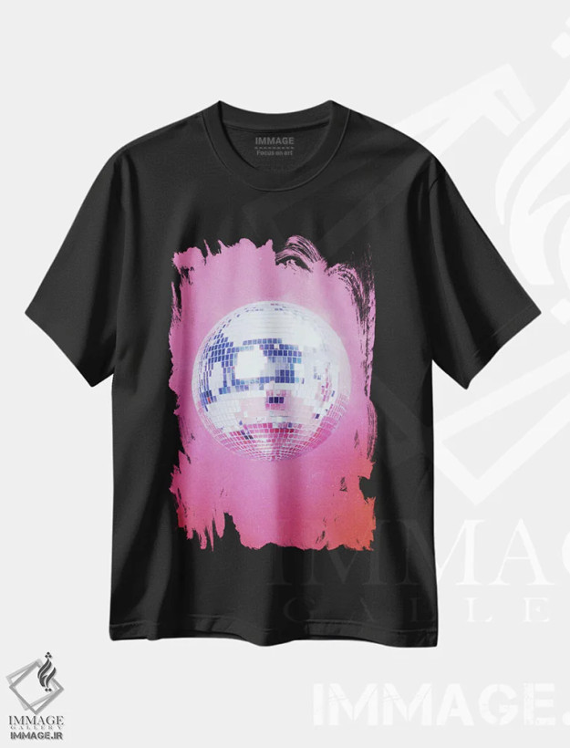 تیشرت مشکی طرح دار توپ دیسکو صورتی، مدیوم اثر سامانتا هیرن | فروشگاه ایماژ