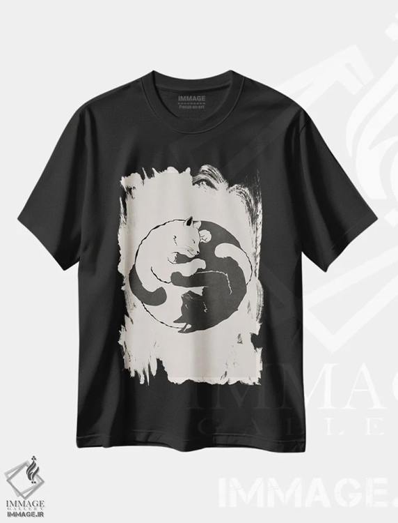 تیشرت مشکی طرح دار گربه های در آغوش ۱، تزئینی اثر امـل تونابویلو | immage.ir