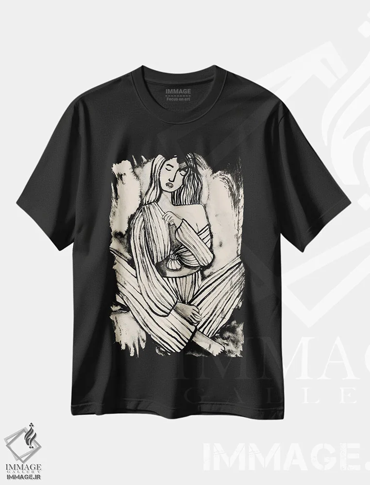 تیشرت مشکی طرح دار خود بودن، هنر تزئینی سیاه و سفید اثر رایسا اولتمانز | فروشگاه ایماژ
