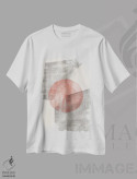 تیشرت سفید طرح دار شیء هندسی مدرن قرمز، آبستره اثر استودیو می یوس | immage.ir