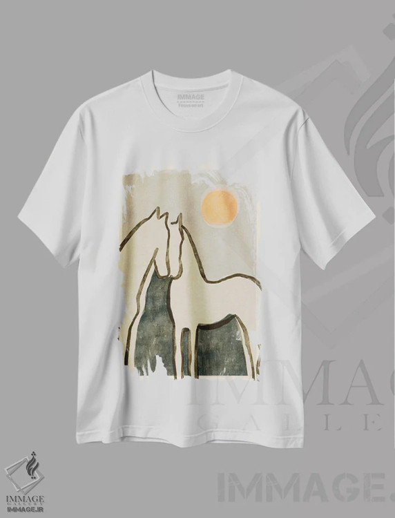 تیشرت سفید طرح دار اسب ها هنگام غروب، تزئینی اثر تری چایلد | فروشگاه ایماژ