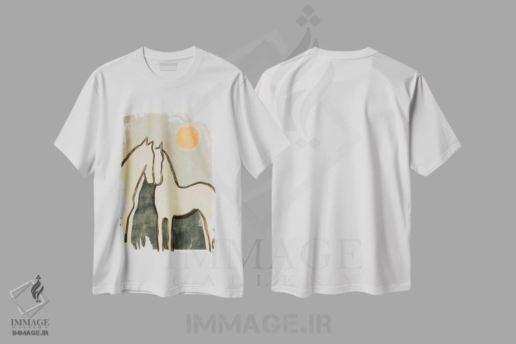 تیشرت سفید طرح دار اسب ها هنگام غروب، تزئینی اثر تری چایلد | فروشگاه ایماژ