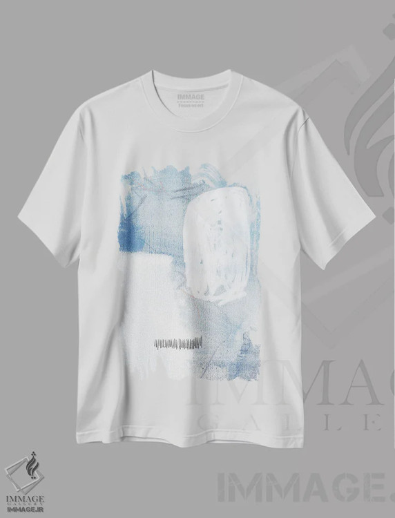 تیشرت سفید طرح دار شناور درون خودم اثر یو پلاس می استودیو | immage.ir