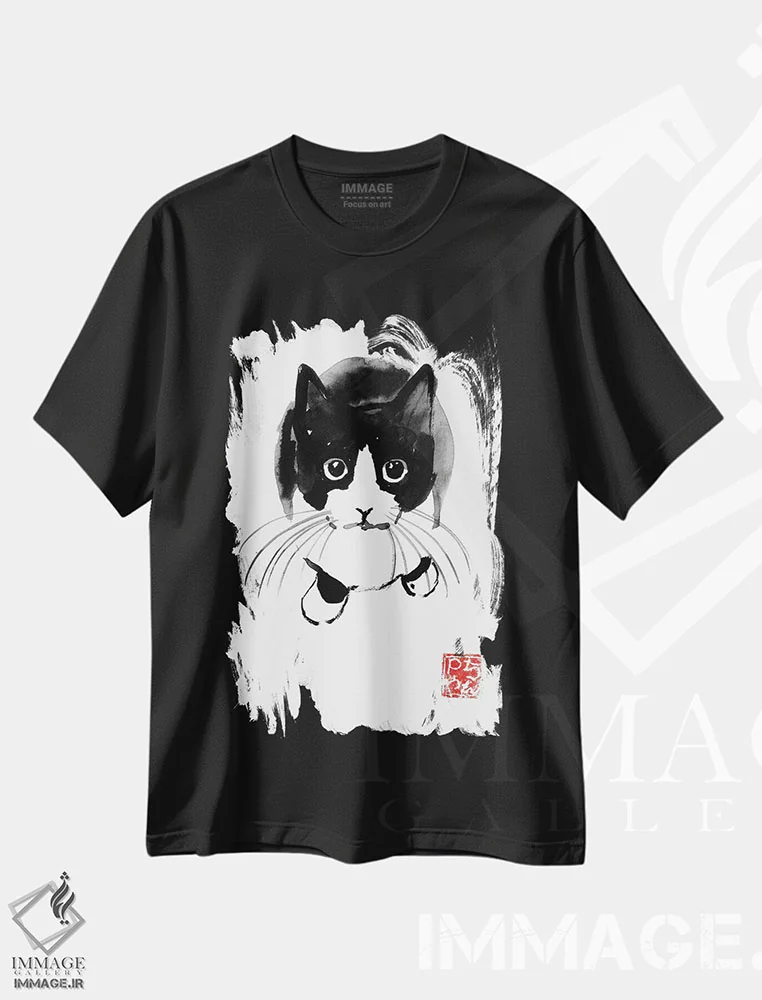 تیشرت مشکی طرح دار کپی بالا، هنر تزئینی سیاه و سفید اثر پِشان | immage.ir