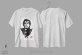 تیشرت سفید طرح دار شاه آرتور، هنر تزئینی سیاه و سفید اثر پِشان | فروشگاه ایماژ