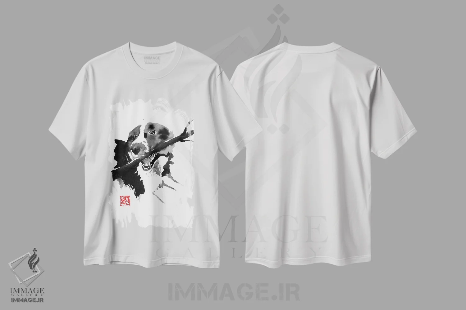 تیشرت سفید طرح دار سگ چوب، مدیوم اثر پِشان | immage.ir