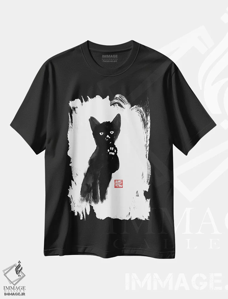 تیشرت مشکی طرح دار گربه ای خواهان، هنر تزئینی سیاه و سفید اثر پِشان | immage.ir