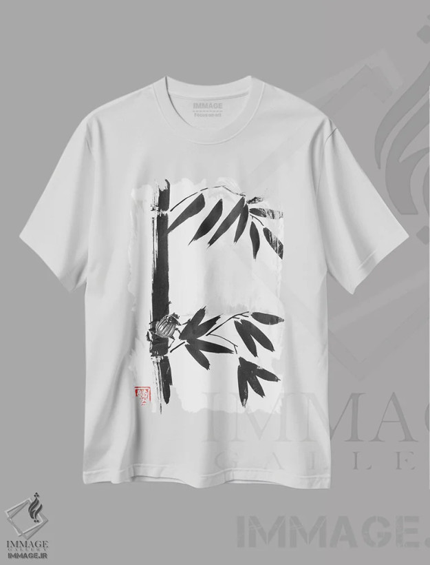تیشرت سفید طرح دار سوسک و کوه، دکور آسیایی اثر پِشان | فروشگاه ایماژ