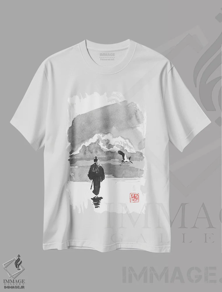تیشرت سفید طرح دار سامورایی و لک لک، دکور آسیایی اثر پِشان | immage.ir