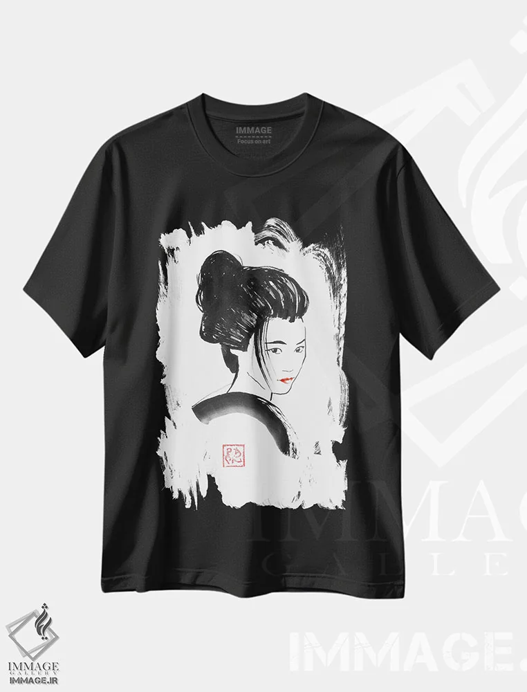 تیشرت مشکی طرح دار گیشا با لب های قرمز، دکور آسیایی اثر پِشان | فروشگاه ایماژ